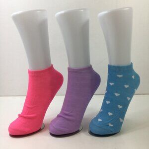 Womens Colorful Ankle Socks 3 Pack Pink Purple Blue Heart Pattern